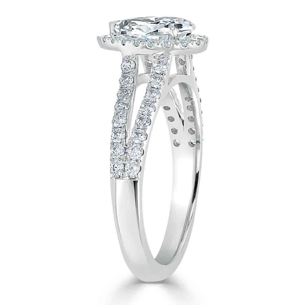 Engagement Ring with 0,70 ct Central Diamond and 0,98 ct Scattering in White Gold - фото