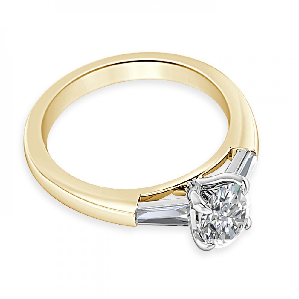 Кольцо для Помолвки с Бриллиантами огранки «Овал» 0,57 ct и «Эмеральд» 0,32 ct в Желтом Золоте 750 пробы - фото