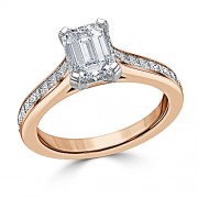 Кольцо для Помолвки из Красного Золота с Бриллиантом «Эмеральд» 0,62 ct и россыпью 1,08 ct