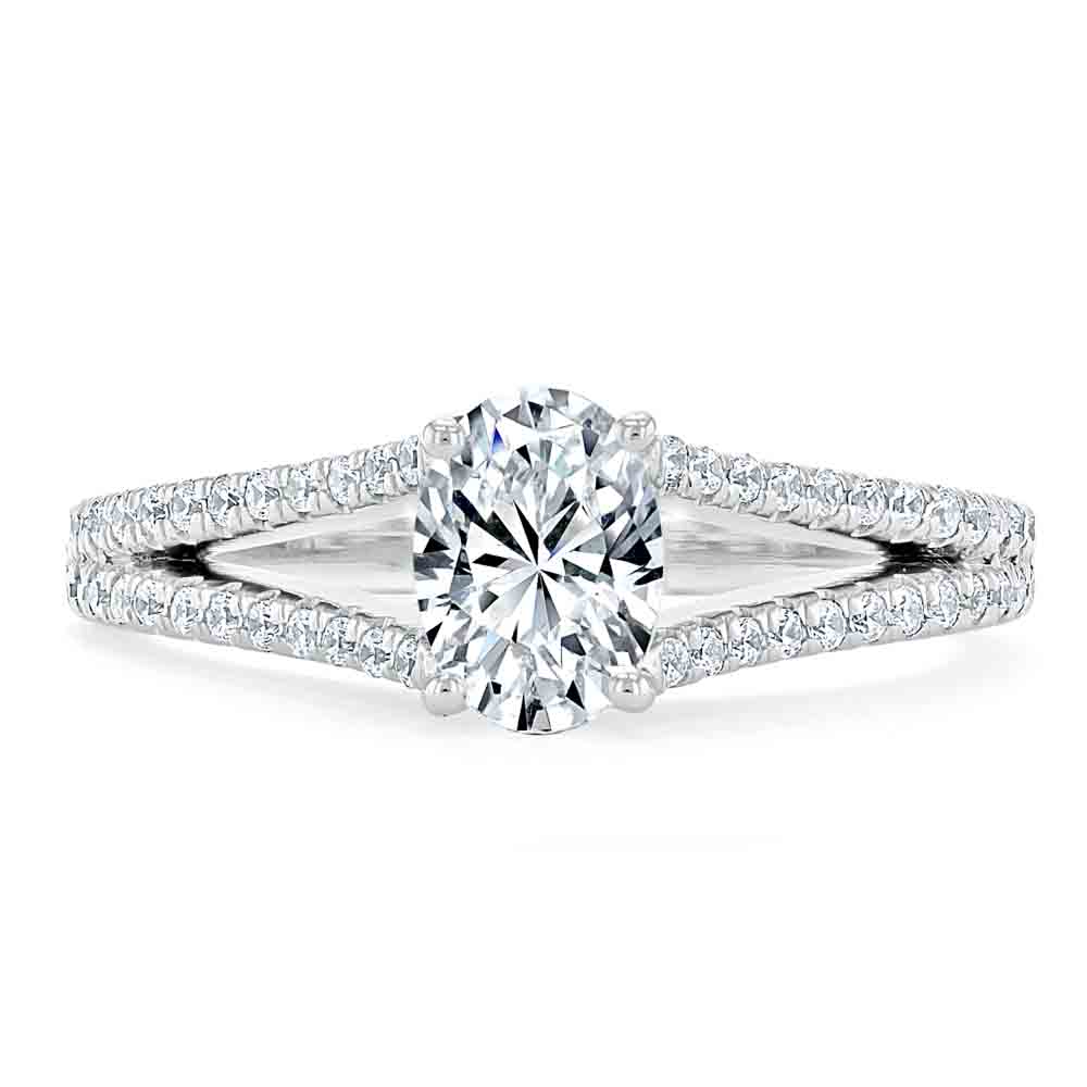 Кольцо с Бриллиантом огранки «Овал» 0,57 ct и инкрустацией 0,48 ct - фото
