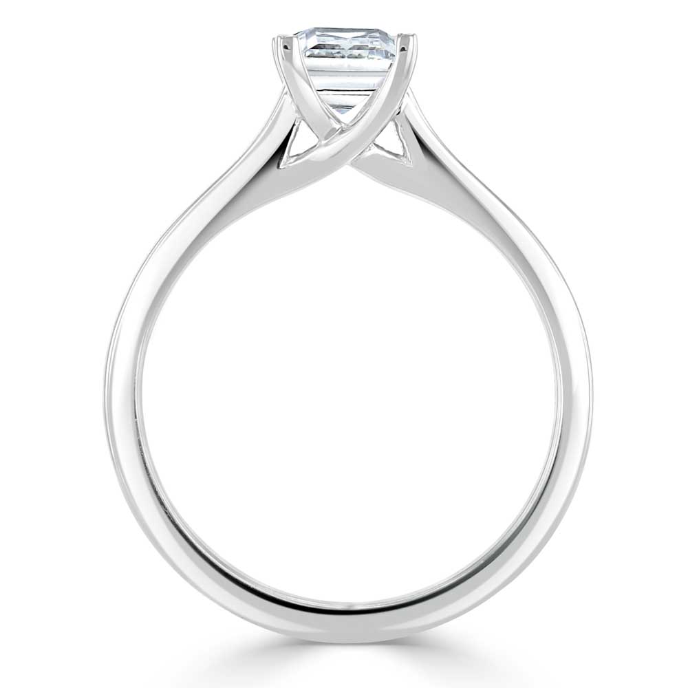 Кольцо с Бриллиантом огранки «Принцесса» 0,57 ct в Белом Золоте - фото