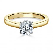 Кольцо для Помолвки из Желтого Золота с Бриллиантом огранки «Кушон» 0,52 ct