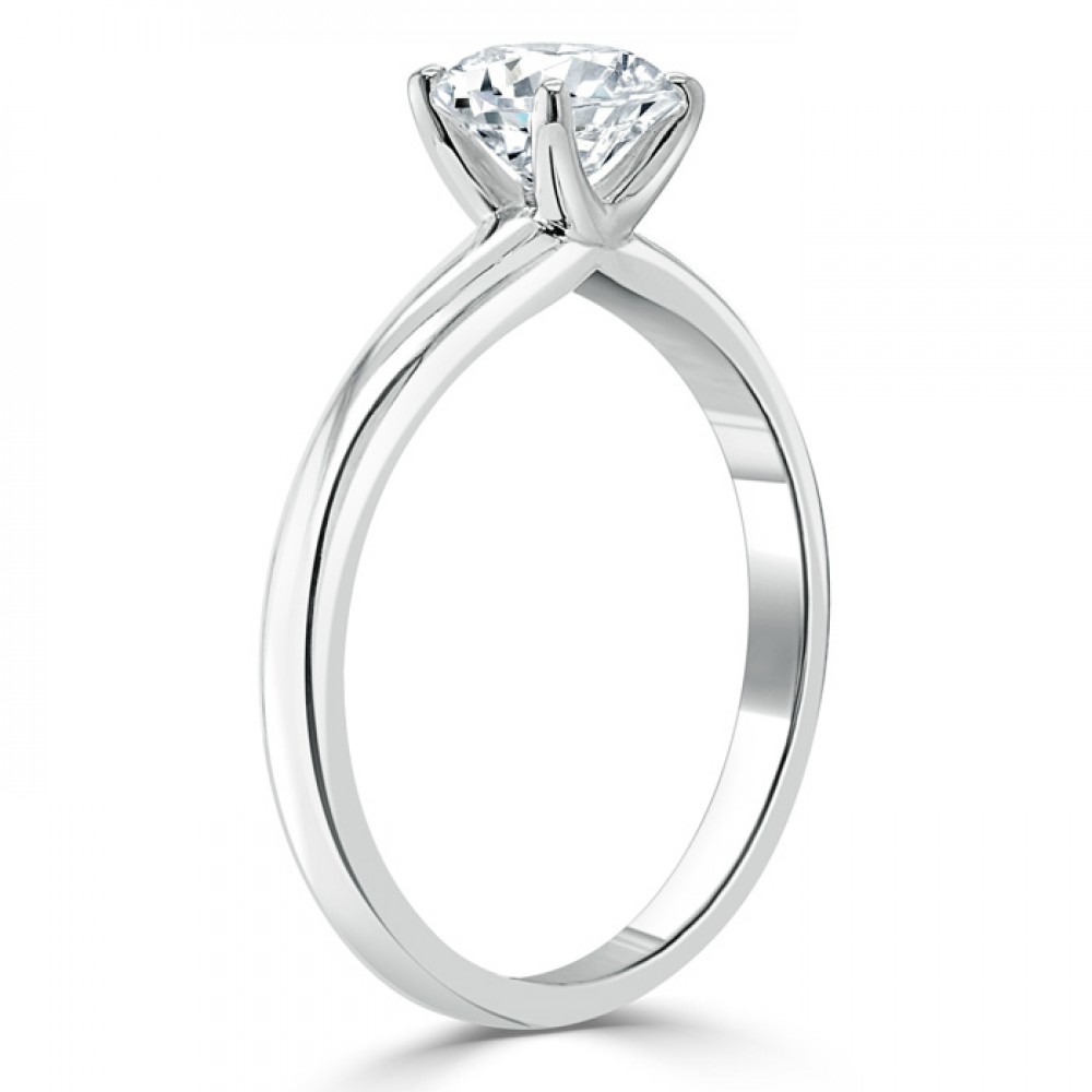 Ring with Round Diamond 0,55 ct in White Gold - фото