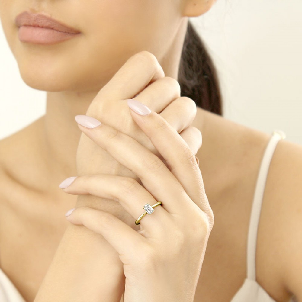 Кольцо для Помолвки с Бриллиантом «Эмеральд» 0,70 ct в Желтом Золоте 750 пробы - фото