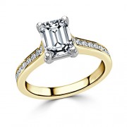 Кольцо для Помолвки с центральным Бриллиантом «Эмеральд» 0,53 ct и инкрустацией 0,50 ct